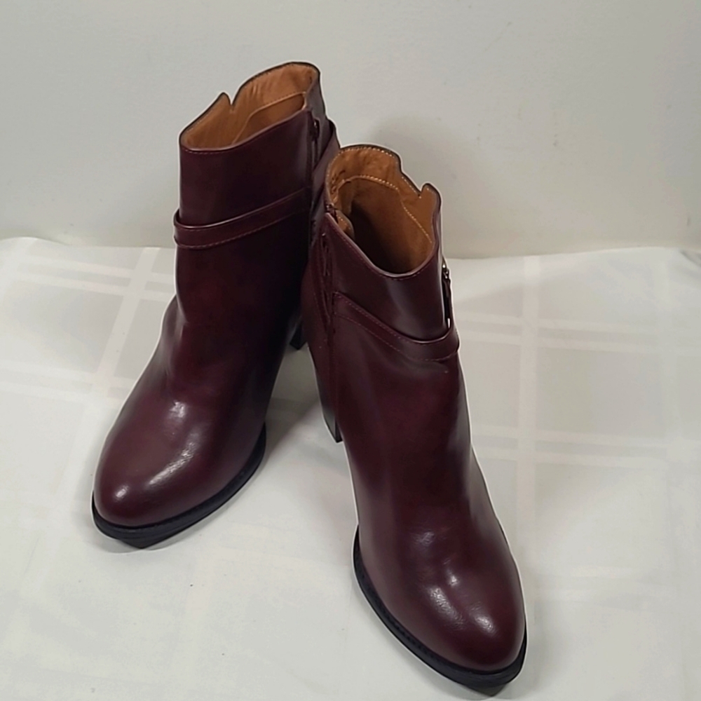 Cloud Walkers Women's Ankle Boot